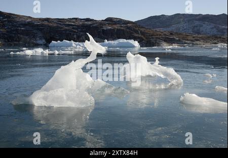 Eisberge, Bredefjord bei Narsaq, Südwestgrönland Stockfoto