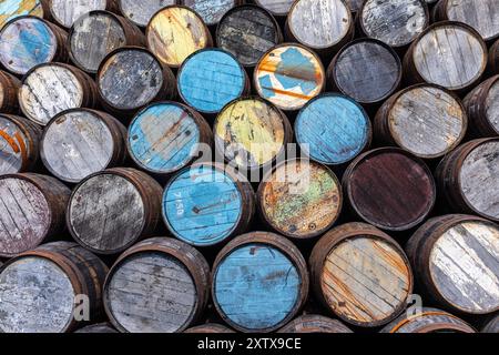 Der Malt Whisky Trail liegt im Herzen von Speyside im Nordosten Schottlands und führt zu mehreren weltweit berühmten Destillerien und einer Cooperage. Stockfoto