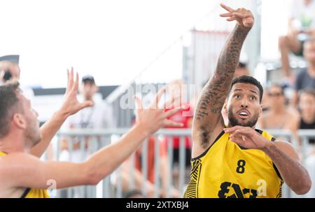 Lausanne, Schweiz. August 2024. Westher Molteni aus Lausanne (SCHWEIZ) in Aktion während der Veranstaltung FIBA 3x3 World Tour Lausanne 2024. Quelle: Patrick Dancel/Alamy Live News Stockfoto