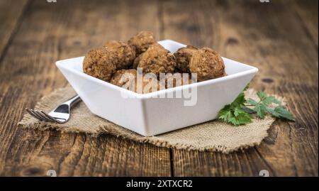 Teil der Fleischbällchen als detaillierte Nahaufnahme, selektiver Fokus Stockfoto