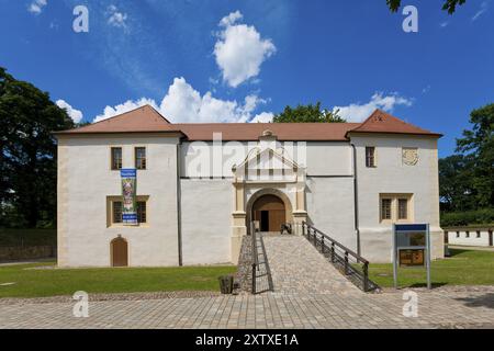 Das Schloss und Festungsmuseum Senftenberg ist im Gebäude der Burg Senftenberg untergebracht Stockfoto