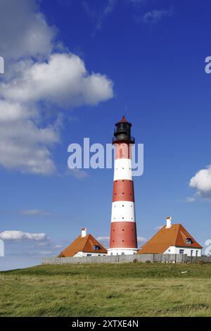 Der Leuchtturm von Westerhever, Westerheversand, Deutschland, Schleswig-Holstein, St. Peter Ording, Westerhever bei St. Peter Ording, Schleswig-Holstein, Stockfoto