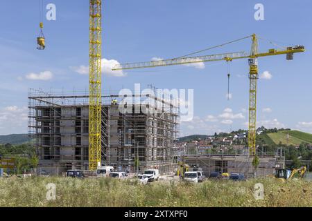 Wohnungsbau, Neubau von 50 Wohnungen, Neubaugebiet, Wohngebäude, Baustelle, Kräne, Winnenden, Baden-Württemberg Stockfoto