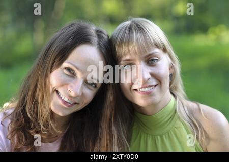 Freundinnen Stockfoto