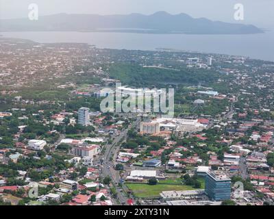 Managua, Nicaragua - 16. August 2024: Historisches Zentrum der Stadt Managua aus der Luft Stockfoto