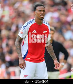 London, Großbritannien. August 2024. August 2024 - Arsenal gegen Olympique Lyonnais - Emirates Cup - Emirates Stadium. Arsenals Gabriel in Aktion. Bildnachweis: Mark Pain/Alamy Live News Stockfoto