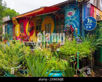 Kopenhagen, Dänemark, - Juli 2021: Christiania, genannt Freistadt, Ist eine Gemeinde im Bezirk Christianshavn. Es ist eine absichtliche Hippies Commu Stockfoto