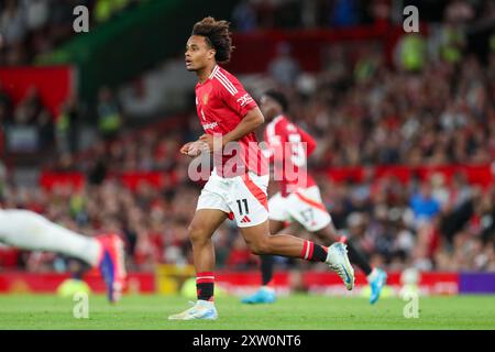 Manchester United Stürmer Joshua Zirkzee (11) während des Spiels Manchester United FC gegen Fulham FC English Premier League in Old Trafford, Manchester, England, Großbritannien am 16. August 2024 Credit: Every Second Media/Alamy Live News Stockfoto