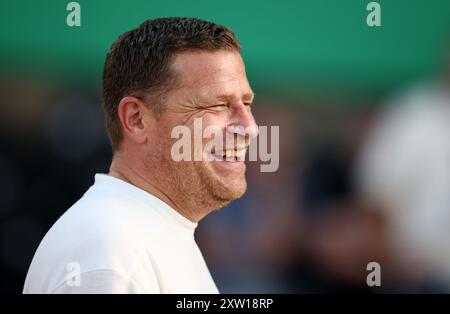 ULM, DEUTSCHLAND - 16. AUGUST: Max Eberl Vorstandsmitglied für Sport FC Bayern München vor dem DFB-Pokal-Spiel zwischen SSV Ulm 1846 und FC Bayern München am 16. August 2024 in Ulm. © diebilderwelt / Alamy Stock Stockfoto