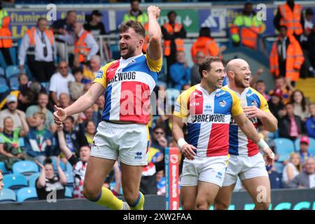 Leeds, Großbritannien. August 2024. Elland Road, Leeds, West Yorkshire, 17. August 2024. Betfred Super League - Magic Weekend Hull FC gegen London Broncos Josh Rourke von London Broncos feiert den ersten Versuch des Spiels gegen Hull FC Credit: Touchlinepics/Alamy Live News Stockfoto