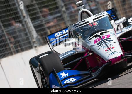 19. Juli 2024, Toronto, ON, USA: Der Fahrer der NTT INDYCAR-SERIE Felix Rosenqvist (60) aus Varnamo, Schweden, reist während eines Trainings für die Ontario Honda Dealers Indy Toronto in Toronto ON durch die Kurven. (Kreditbild: © Walter G. Arce Sr./ASP via ZUMA Press Wire) NUR REDAKTIONELLE VERWENDUNG! Nicht für kommerzielle ZWECKE! Stockfoto
