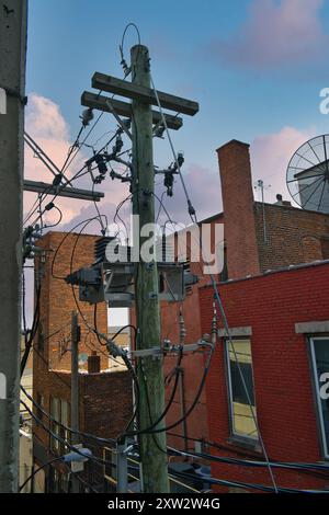 Alte öffentliche Versorgungslinien, USA Stockfoto