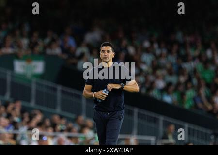 Sevilla, Spanien. August 2024. michel (Trainer des Girona FC) wurde während des Spiels LaLiga EASPORTS zwischen den Teams von Real Betis Balompie und Girona FC bei Estadio Benito Villamarin gesehen. Endergebnis: Real betis 1-1 Girona FC. (Foto: Maciej Rogowski/SOPA Images/SIPA USA) Credit: SIPA USA/Alamy Live News Stockfoto