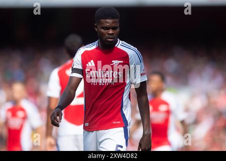 Emirates Stadium, London, Großbritannien. August 2024. Premier League Football, Arsenal gegen Wolverhampton Wanderers; Thomas Partey von Arsenal Credit: Action Plus Sports/Alamy Live News Stockfoto