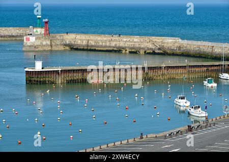 Port-en-Bessin ist eine Gemeinde im Departement Calvados in der Region Basse-Normandie im Nordwesten Frankreichs Stockfoto