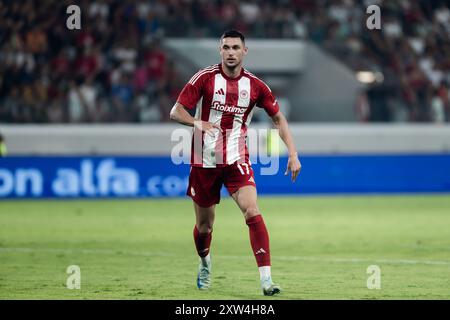 Aris FC Limassol lädt Olympiacos Piraeus FC am 10. August 2024 zu einem Freundschaftsspiel im AlfaMega Stadium in Limassol, Zypern ein Stockfoto