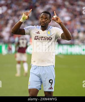 London, Großbritannien. August 2024 - West Ham United gegen Aston Villa - Premier League - London Stadium. Jhon Durán feiert sein Siegtor. Bildnachweis: Mark Pain / Alamy Live News Stockfoto