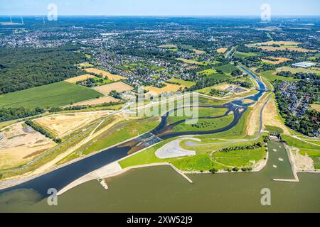 Luftbild, Emscherdelta, neue und ehemalige Emschermündung in den Fluss Rhein, Blick auf Eppinghoven und Dinslaken, Möllen, Voerde, Ruhrgebiet, Niederrhein, Nordrhein-Westfalen, Deutschland ACHTUNGxMINDESTHONORARx60xEURO *** Luftaufnahme, Emscher-Delta, neue und ehemalige Emscher-Mündung in den Rhein, Blick auf Eppinghoven und Dinslaken, Möllen, Voerde, Ruhrgebiet, Niederrhein, Nordrhein-Westfalen, Deutschland ATTENTIONxMINDESTHONORARx60xEURO Stockfoto