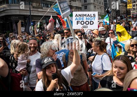 National Animal Rights March, London, England, UK, 17. August 2024 Stockfoto