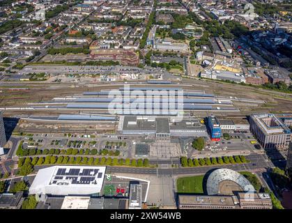 Luftbild, Hbf Hauptbahnhof, Dortmund und Bahnsteige, Bahnhofsgebäude und Bahnhofsvorplatz, Deutsches Fußballmuseum, Stadt, Dortmund, Ruhrgebiet, Nordrhein-Westfalen, Deutschland ACHTUNGxMINDESTHONORARx60xEURO *** Luftansicht, Dortmund Hauptbahnhof, Dortmund und Bahnsteige, Bahnhofsgebäude und Bahnhofsvorplatz, Deutsches Fußballmuseum, Stadt, Dortmund, Ruhrgebiet, Nordrhein-Westfalen, Deutschland ATTENTIONxMINDESTHONORARx60xEURO Stockfoto