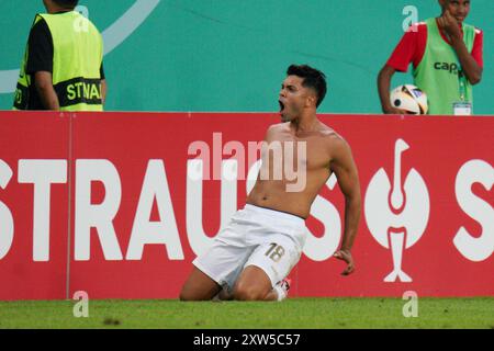 DFB-POKAL R1: SV Wehen Wiesbaden gegen FSV Mainz 05, Nadiem Amiri im Einsatz. BRITA Arena Stockfoto