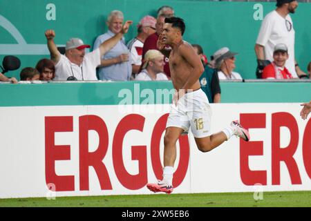 DFB-POKAL R1: SV Wehen Wiesbaden gegen FSV Mainz 05, Nadiem Amiri im Einsatz. BRITA Arena Stockfoto