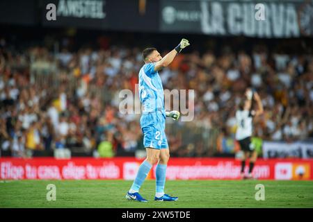Giorgi Mamardashvili von Valencia CF wurde während des Spiels zwischen Valencia CF und FC Barcelona im Mestalla Stadion gezeigt. Endpunktzahl; Stockfoto