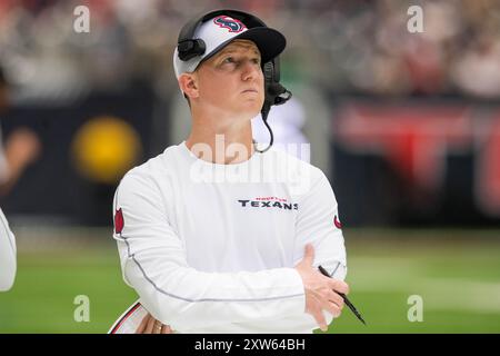17. August 2024: Bobby Slowik, Offensive Coordinator der Houston Texans, während eines Vorsaisonspiels zwischen den New York Giants und den Houston Texans in Houston, Texas. Trask Smith/CSM Stockfoto