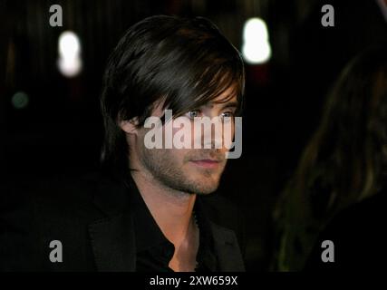 HOLLYWOOD, KALIFORNIEN - 16. NOVEMBER 2004: Jared Leto bei der Premiere von „Alexander“ in Los Angeles am 16. November 2004 im Grauman's Chinese Theater in Hollywood, USA. Stockfoto