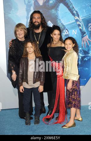 Coni Momoa, Jason Momoa, Nakoa-Wolf Manakauapo Namakaeha Momoa, Lisa Bonet and Lola Iolani Momoa at the Los Angeles premiere of 'Aquaman' held at the TCL Chinese Theatre in Hollywood, USA on December 12, 2018. Stock Photo