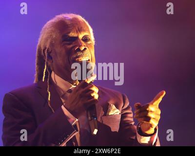 Henley-on-Thames, Großbritannien. August 2024. Billy Ocean tritt auf der Bühne des Rewind South 80s Music Festivals 2024 auf. Quelle: Uwe Deffner/Alamy Live News Stockfoto