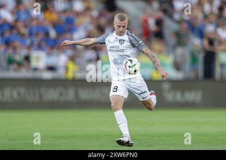 Krakau, Polen. August 2024. Michal Siplak von Puszcza Niepolomice wurde während des Polnischen Liga PKO BP Ekstraklasa 2024/2025 zwischen Puszcza Niepolomice und Legia Warszawa im Cracovia Stadion gesehen. Endpunktzahl: Puszcza Niepolomice 2:2 Legia Warszwa. Quelle: SOPA Images Limited/Alamy Live News Stockfoto