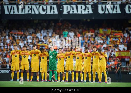 Valencia, Spanien. August 2024. Das Barcelona-Team wurde während des Spiels zwischen Valencia CF und dem FC Barcelona im Mestalla-Stadion gesehen. Endstand; Valencia CF 1:2 FC Barcelona. (Foto: Vicente Vidal Fernandez/SOPA Images/SIPA USA) Credit: SIPA USA/Alamy Live News Stockfoto