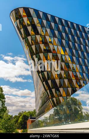 Aula Medica, Karolinska-Institut in Solna, Stockholm Schweden. Das Auditorium ist ein Gebäude für das Karolinska Institutet auf dem Campus Solna in Solnavägen in Stockfoto