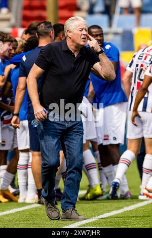 TILBURG, 18-08-2024. Stadion Koning Willem II. Eredivisie voetbal, Season Divisie, 2024-2025. Willem II - Fahren Sie weiter mit Eagles. Willem II. Trainer Peter Maes Stockfoto