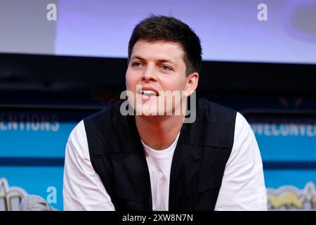 Schauspieler Alex hogh Andersen u.a. Vikings auf der German Film & Comic Con Essen in der Messe Essen. Essen, 18.08.2024 NRW Deutschland *** Schauspieler Alex hogh Andersen u a Vikings auf der German Film Comic Con Essen auf der Messe Essen Essen Essen Essen, 18 08 2024 NRW Deutschland Copyright: XChristophxHardtx Stockfoto