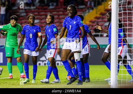 Esther Mbakem Niaro aus Frankreich beim Spiel Frankreich gegen Korea am 17. August 2022 beim FIFA U-20-Frauen-Weltmeisterschaft Costa Rica. (Foto: Martín Fon Stockfoto