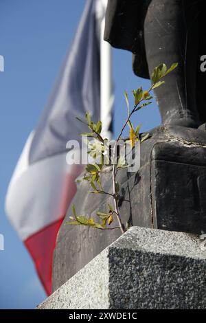 Statue von Major Richard D. Winters (2. Bataillon, 506. Fallschirm-Infanterieregiment, 101. Luftlandedivision), Normandie, Frankreich Stockfoto