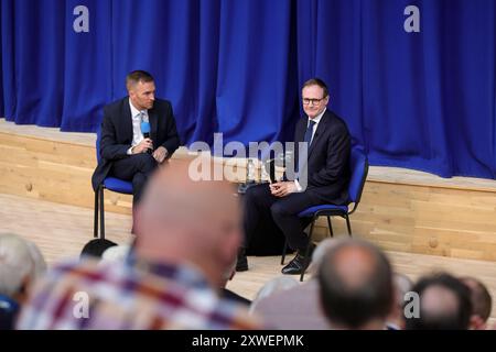 Yarm, Großbritannien. August 2024. Image © lizenziert für Parsons Media. 17/08/2024. Yarm, Vereinigtes Königreich. Tom Tugendhat Abgeordneter bei den Nördlichen Konservativen Hustings. Prinzessin Alexandra. Der Führungskandidat Tom Tugendhat, Abgeordneter, nimmt an den Northern Conserative Hustings während seiner Führungskampagne Teil. Foto: andrew parsons/Alamy Live News Stockfoto