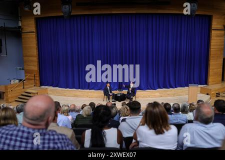 Yarm, Großbritannien. August 2024. Image © lizenziert für Parsons Media. 17/08/2024. Yarm, Vereinigtes Königreich. Tom Tugendhat Abgeordneter bei den Nördlichen Konservativen Hustings. Prinzessin Alexandra. Der Führungskandidat Tom Tugendhat, Abgeordneter, nimmt an den Northern Conserative Hustings während seiner Führungskampagne Teil. Foto: andrew parsons/Alamy Live News Stockfoto