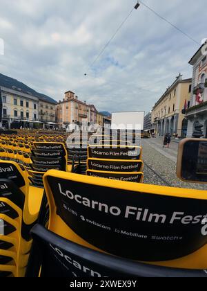 LOCARNO, SCHWEIZ - 15. AUGUST 2024: 77. Ausgabe des Internationalen Filmfestivals Locarno auf dem Hauptplatz Piazza Grande Stockfoto