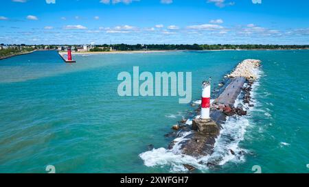 Luftaufnahme der zwei Leuchttürme an der Küste des Lake Michigan Stockfoto