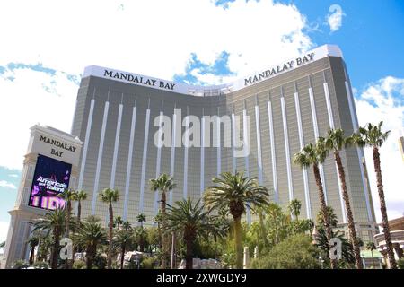 19.08.2024, AMERIKA, USA, unterwegs in Amerika, Symbolbild, Themenbild, Verschiedene Themenbilder, Reise, Reiseimpressionen, Reisefeatures, Vereinigte Staaten von Amerika, Reisefeature, im Bild Mandalay Bay Resort and Casino, Hotel, Las Vegas, Nevada, USA, *** 19 08 2024, AMERIKA, USA, unterwegs in Amerika, Symbolbild, Themenbild, verschiedene Themenbilder, Reisen, Reiseeindrücke, Reiseangebote, Vereinigte Staaten von Amerika, Reisefunktion, im Bild Mandalay Bay Resort and Casino, Hotel, Las Vegas, Nevada, USA, Stockfoto