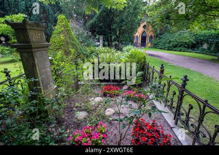 Grabstein auf dem Assistens Friedhof in Kopenhagen, Dänemark Stockfoto