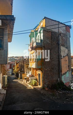 Baufällige Wohnhäuser im Eminonu-Viertel von Istanbul Stockfoto