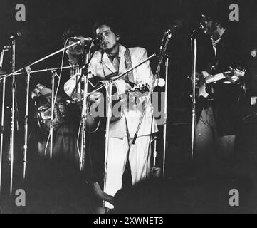 BOB DYLAN TRAT BEIM ERSTEN ISLE OF WIGHT POP FESTIVAL 1970 AUF. PIC MIKE WALKER, 1970 Stockfoto