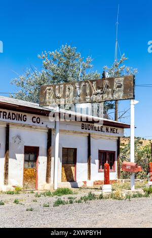 Verfallener Budville Trading Post entlang der Historic Route 66, Budville, New Mexico, USA Stockfoto