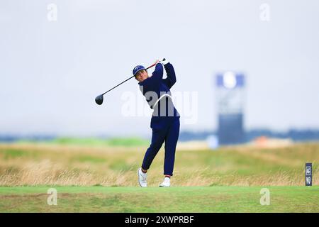 August 2024; Old Course in St Andrews, St Andrews, Fife, Schottland; AIG Womens Open Golf, Übungstag 2; Ana Palaez Trevino aus Spanien schlägt auf dem 15. Loch ab Stockfoto