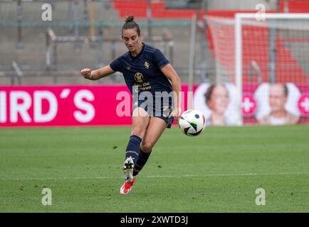 Unterhaching, Deutschland. August 2024. Martina Lenzini (Juventus Turin, #71). FC Bayern München Frauen vs. Juventus Turin, Fussball, Frauen, Testspiel, Saison 2024/2025, 20.08.2024. (DFL-DFB-VORSCHRIFTEN VERBIETEN JEDE VERWENDUNG VON FOTOGRAFIEN ALS BILDSEQUENZEN UND/ODER QUASI-VIDEO). Foto: Eibner Pressefoto/Heike feiner Credit: dpa/Alamy Live News Stockfoto