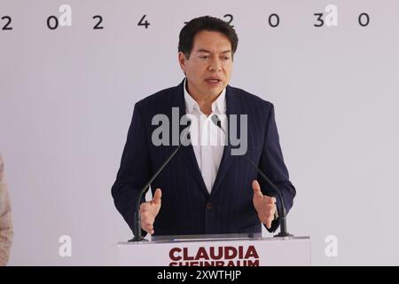 Mexiko-Stadt, Mexiko. August 2024. Mario Delgado sprach während einer Briefing-Konferenz, nachdem Claudia Sheinbam Pardo angekündigt hatte, dass er der Vertreter des Wahlprozesses des neuen Präsidenten von Morena sei, vor der Änderung des Sexennium. Am 20. August 2024 in Mexiko-Stadt. (Foto: Ian Robles/Eyepix Group/SIPA USA) Credit: SIPA USA/Alamy Live News Stockfoto